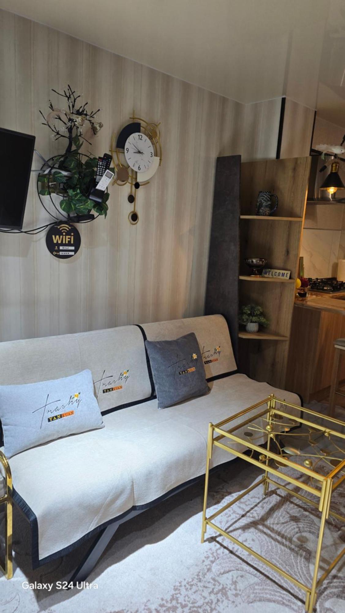 Maries Apartment Tbilisi Luaran gambar